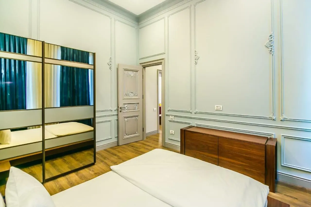 Luxary Home Vip Flora Inn Baku Apartamento